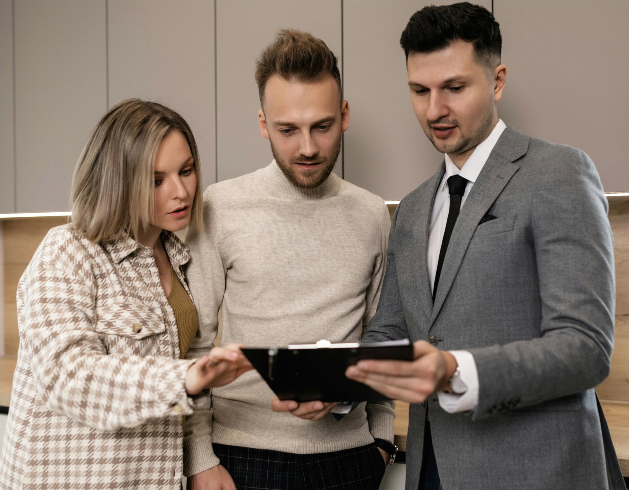 pexels a darmel 7641825